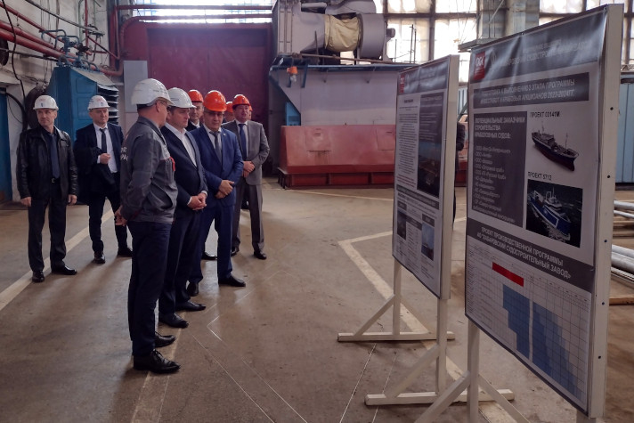 Глава Росрыболовства оценил готовность Хабаровского судостроительного завода ко второму этапу инвестквот