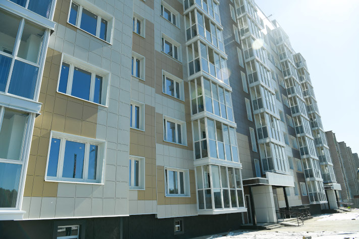 Работникам Центра судоремонта 'Звёздочка' ОСК вручили ключи от новых квартир