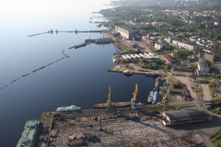 По заказу 'Росморпорта' в Петрозаводске построят судно-нефтемусоросборщик