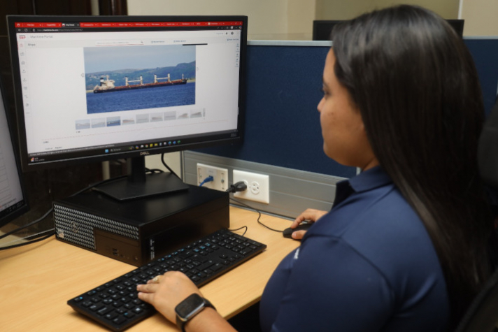 Панама ввела запрет на регистрацию танкеров и балкеров старше 15 лет