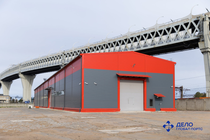 На терминале 'Петролеспорт' запущен новый такелажный склад