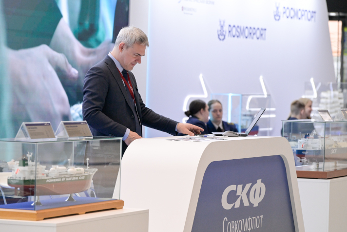 Виталий Савельев оценил итоги первого Международного транспортно-логистического форума