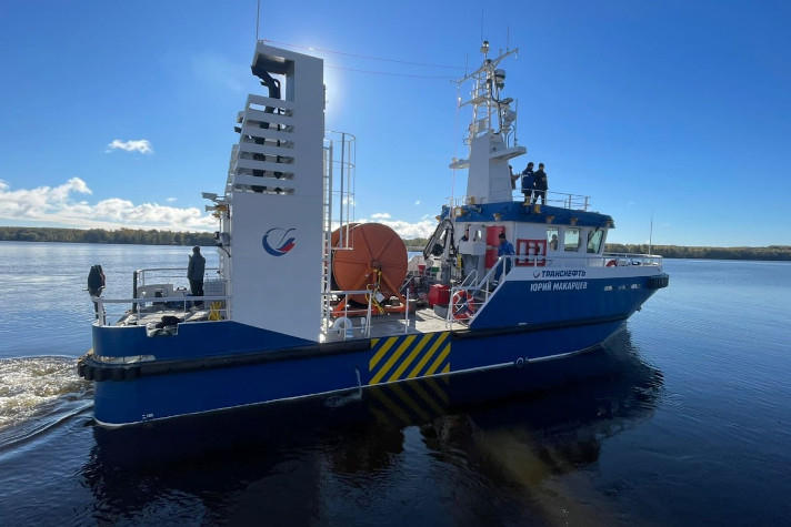 На Горьковском водохранилище прошли испытания судов-бонопостановщиков проекта RBT2006