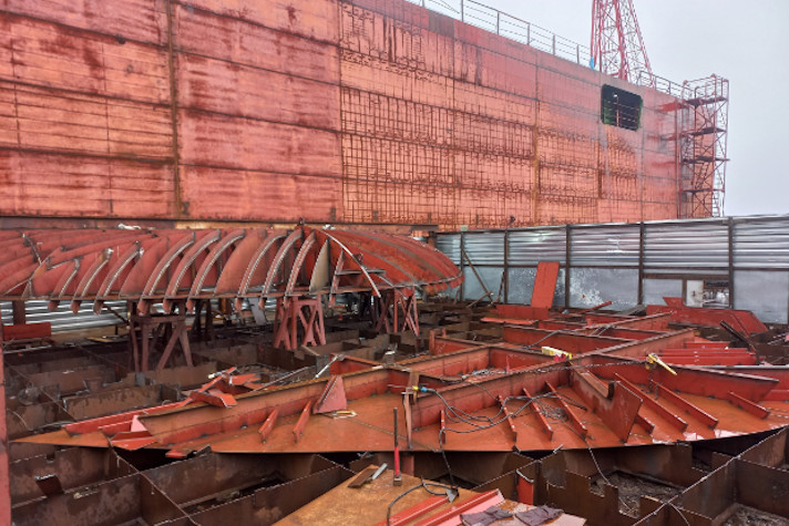 Продолжается постройка сухогруза проекта 72SDC14017