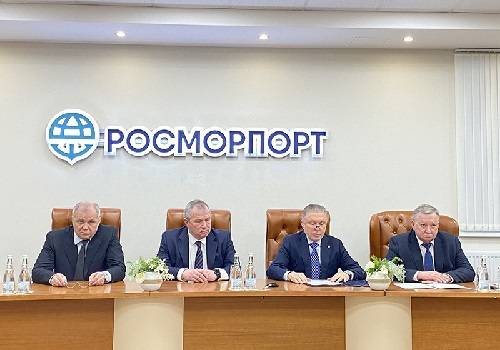 Нового генерального директора ФГУП 'Росморпорт' представили коллективу