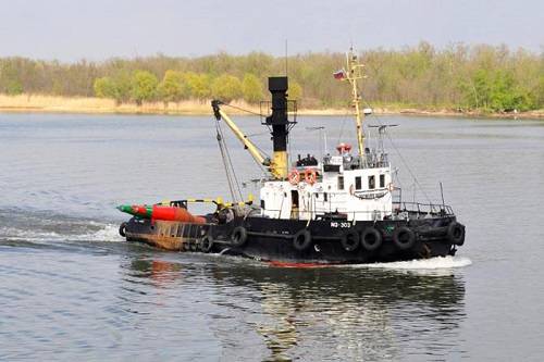 Флот Азово-Черноморского филиала 'Росморпорта' пополнила мотозавозня
