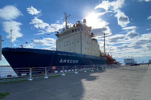 В морском порту Архангельск расширен перечень причалов для безопасной стоянки судов
