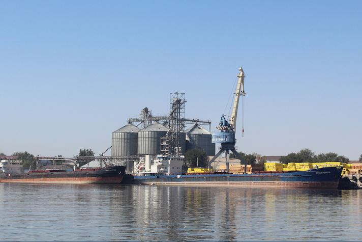 В Реестре морских портов РФ уточнены сведения о порте Астрахань
