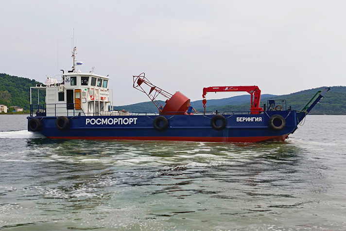 Флот Северо-Восточного филиала 'Росморпорта' пополнил самоходный плашкоут 'Берингия'