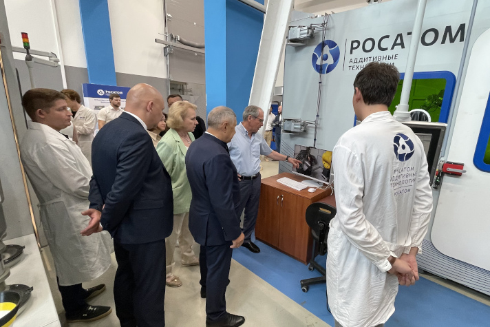 Президент Академии наук Татарстана посетил Центр аддитивных технологий 'Росатома' в Москве