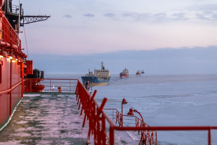 Объем транзитных перевозок по Северному морскому пути составил 2,15 млн тонн