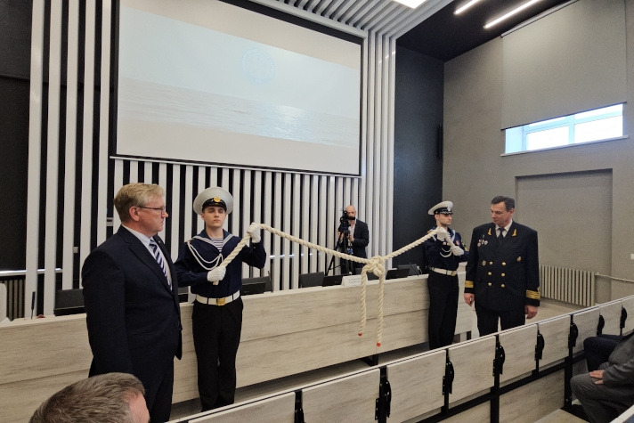 В 'Макаровке' открылась брендированная аудитория Российского морского регистра судоходства