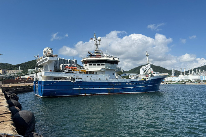 Рыболовное судно 'Таурус' станет краболовом-живовозом