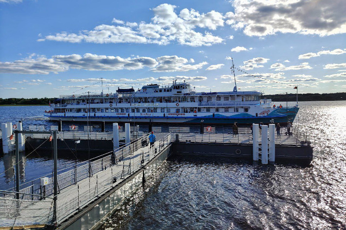 Новый причал для Соликамска принял первое круизное судно