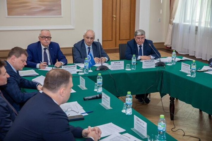 На Севмаше прошло заседание секции по судостроению научно-экспертного совета Морской коллегии