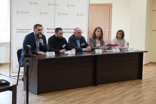 В Петербурге при поддержке ЗАО 'СММ' стартовала конференция 'Полярные чтения'