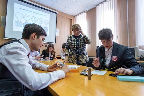 В 'Корабелке' прошел инженерный квест для петербургских школьников