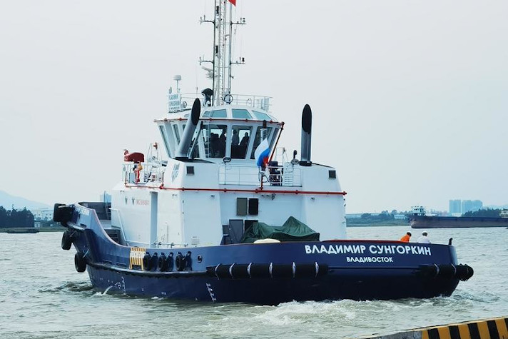 Завершено строительство нового буксира для Владивостокского морского рыбного порта